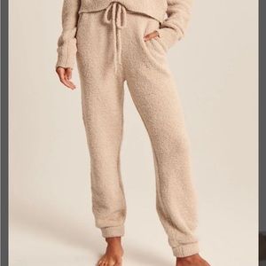 Abercrombie Cozy Sunday Sweatpants